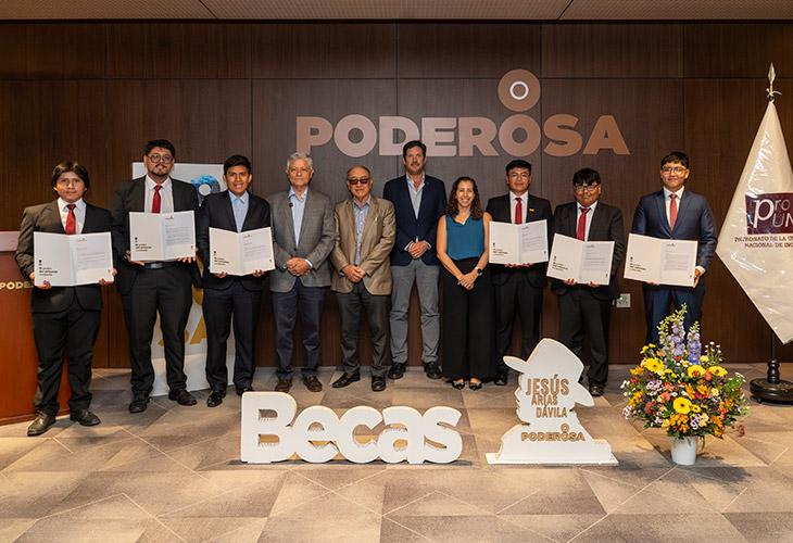 Beca Jesús Arias Dávila de Poderosa impulsa el talento y la excelencia académica en la UNI